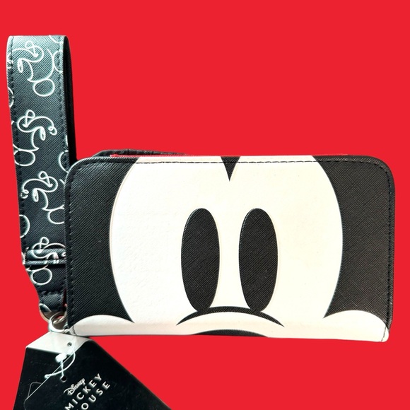 Bioworld Disney Mickey Mouse Wristlet Tech Wallet - Picture 14 of 15